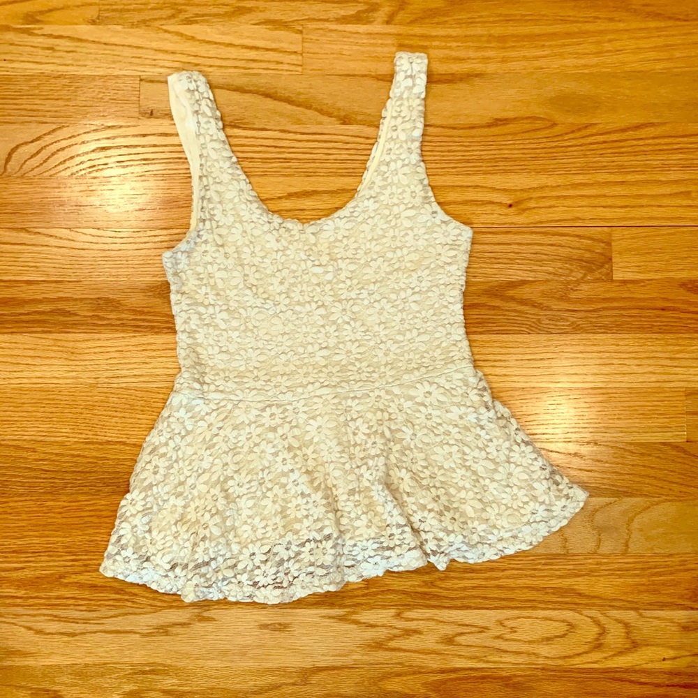 Urban Outfitters Floral Textured Peplum Tank EUC